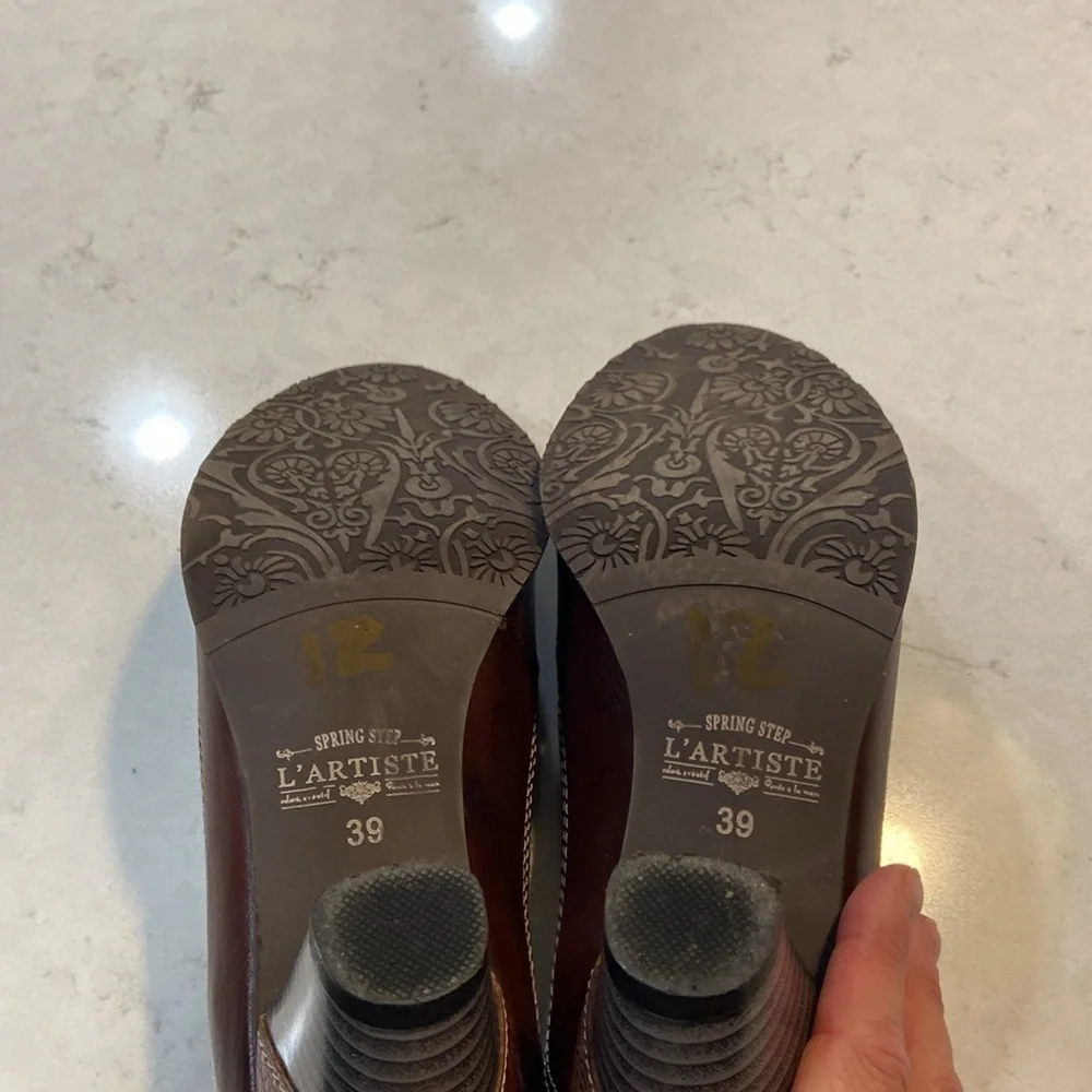 L'Artiste by Spring Step Liboreel Leather Pumps Dark Brown Women's 39/8.5 - Picture 8 of 9